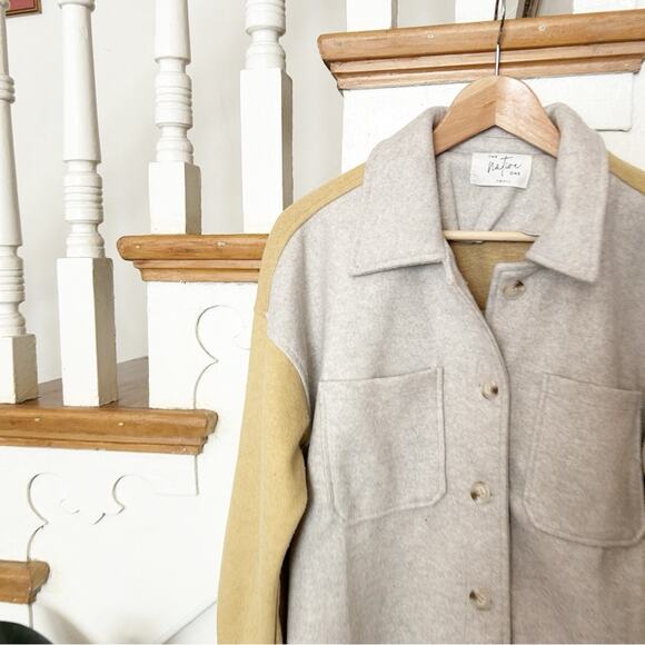 The Native One Colorblock Shacket Oversized Button Up Jacket Size S Small - Picture 3 of 6
